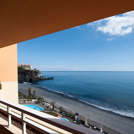 Pestana Ocean Bay 4* פונשל