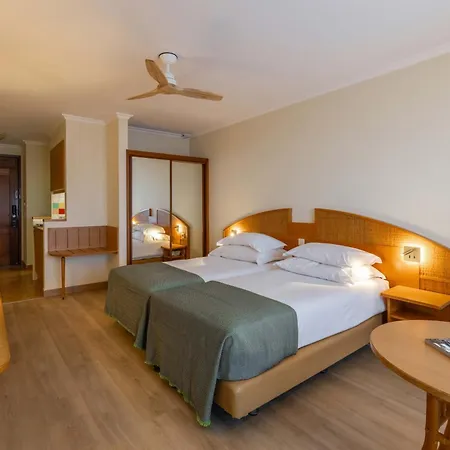 Hotel Pestana Ocean Bay 4*