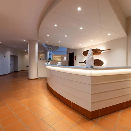Отель Pestana Ocean Bay Фуншал