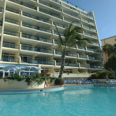 Pestana Ocean Bay Отель Фуншал