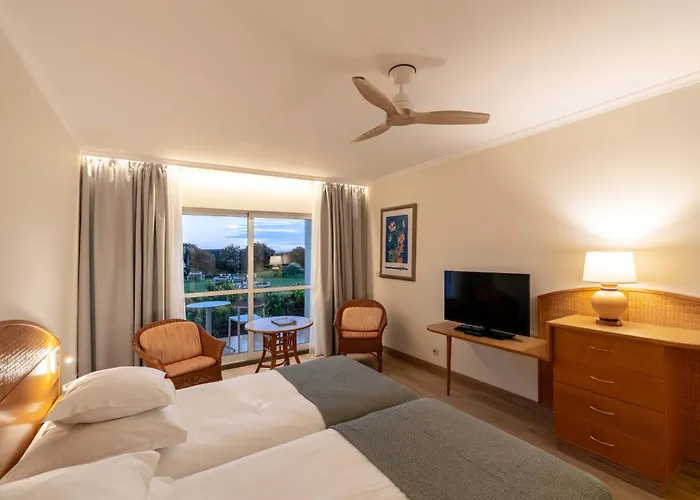 Pestana Ocean Bay 4* פונשל