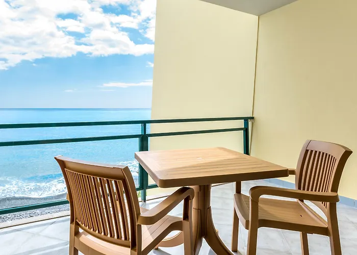 מלון Pestana Ocean Bay 4*