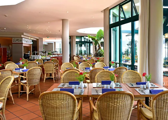 Pestana Ocean Bay 4* פונשל