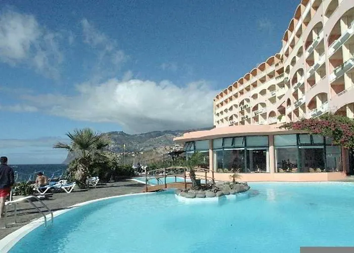 Pestana Ocean Bay 4* פונשל