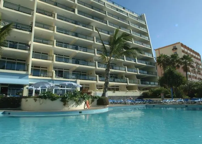 Pestana Ocean Bay מלון פונשל