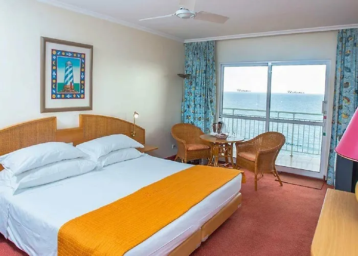 Pestana Ocean Bay Hotel 4*