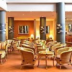 Pestana Ocean Bay Hotel 4*