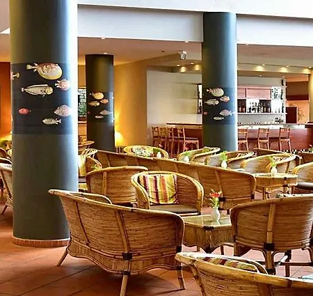 Pestana Ocean Bay Hotel 4*