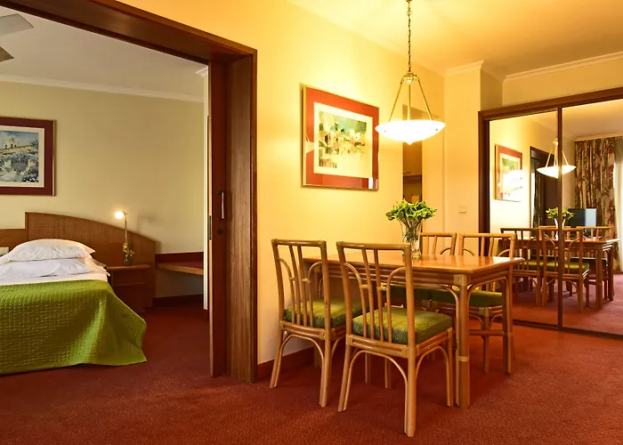 Pestana Ocean Bay ホテル 4*